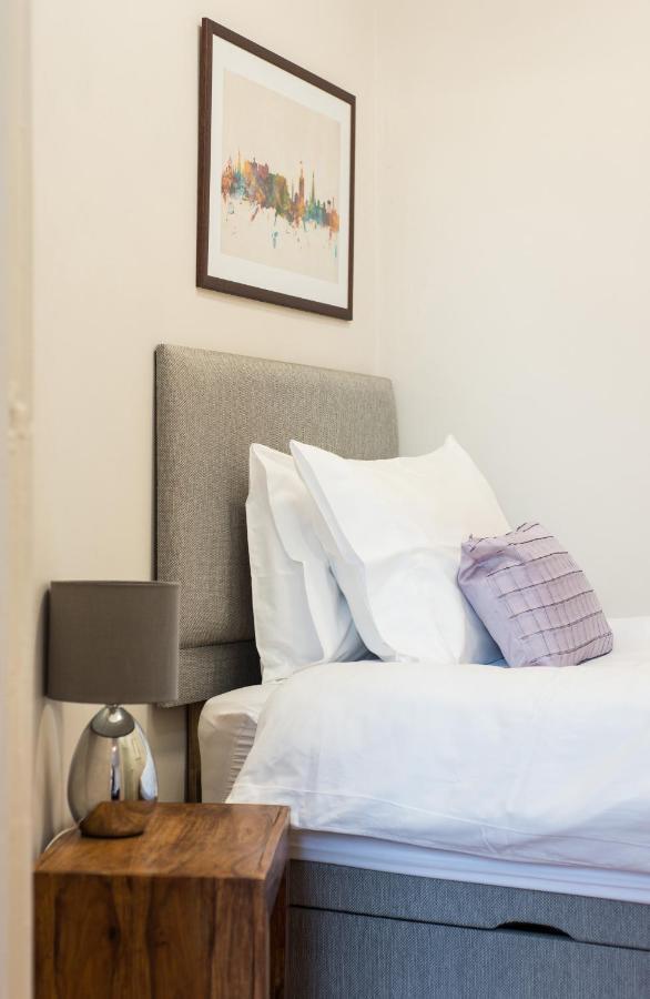 The Westfield Apartment Edinburgh Bagian luar foto