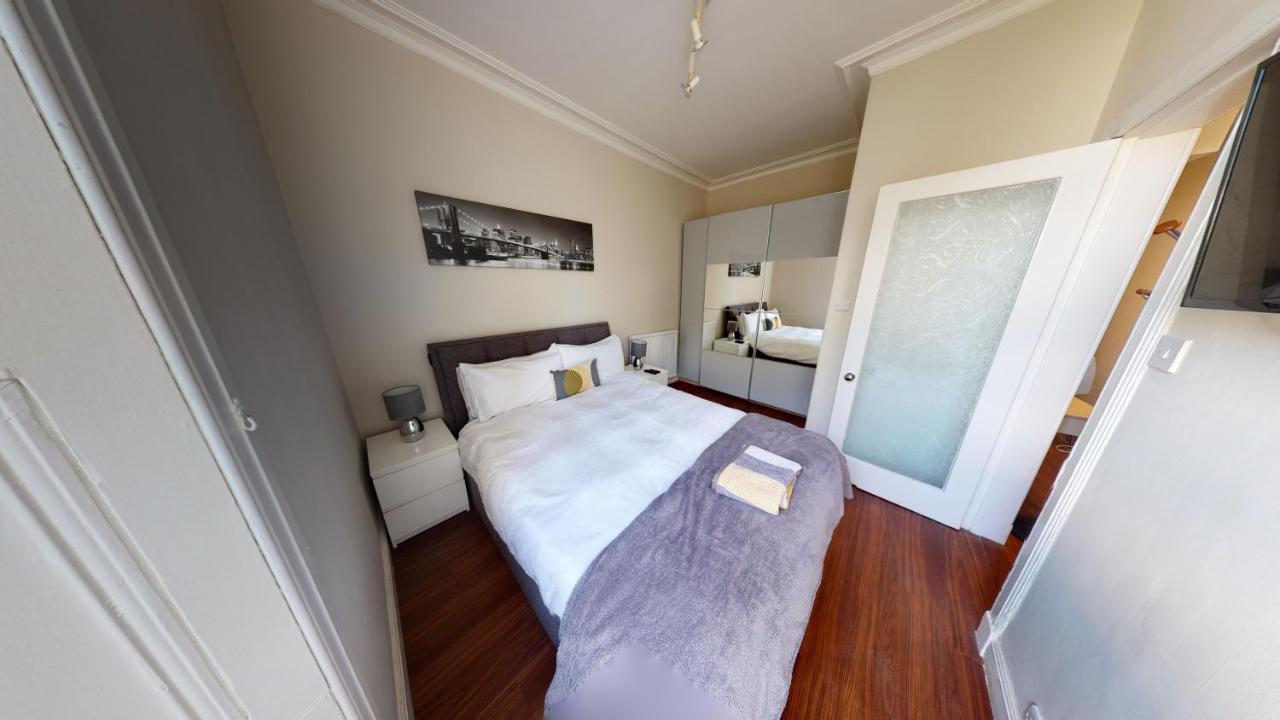 The Westfield Apartment Edinburgh Bagian luar foto